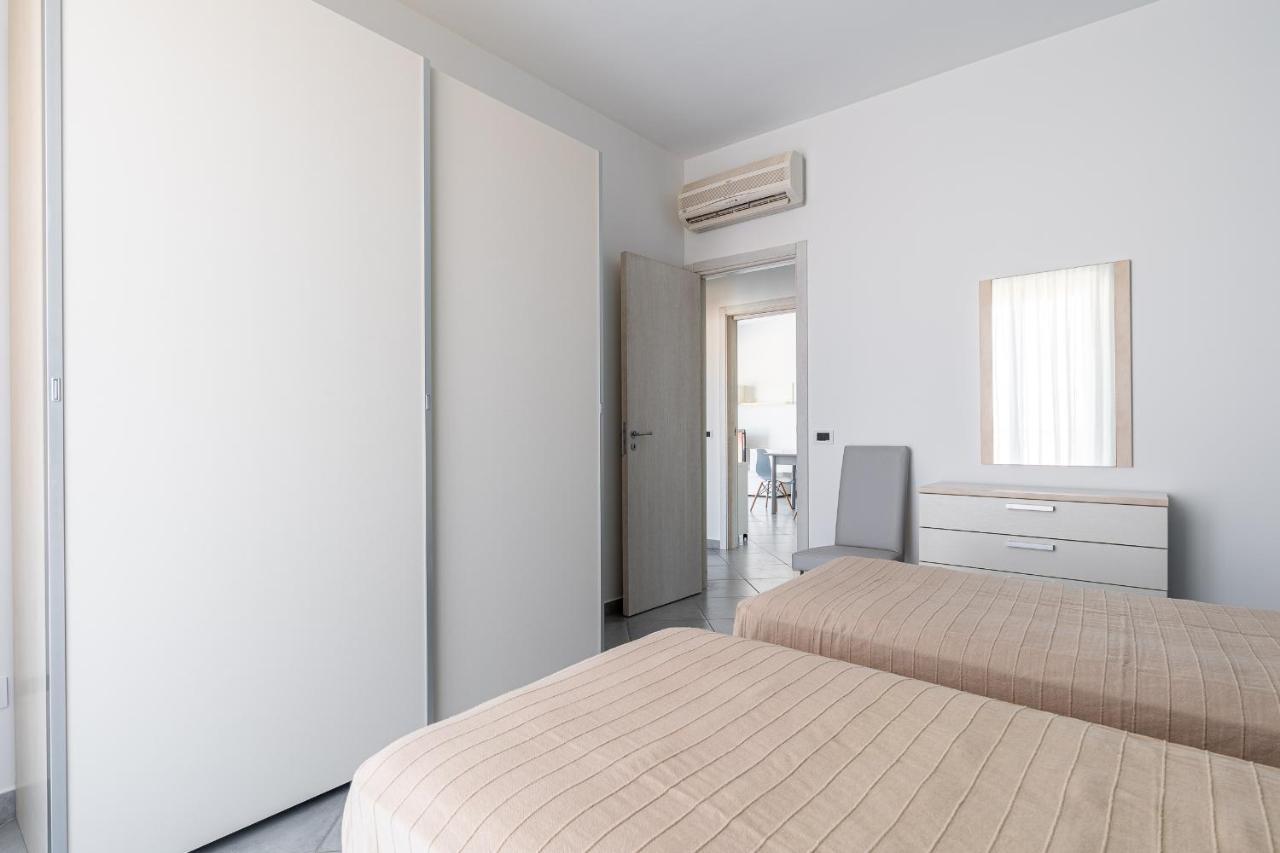 Terraces D'Orlando - Family Apartments With Sea View And Pool Capo d'Orlando Exterior photo
