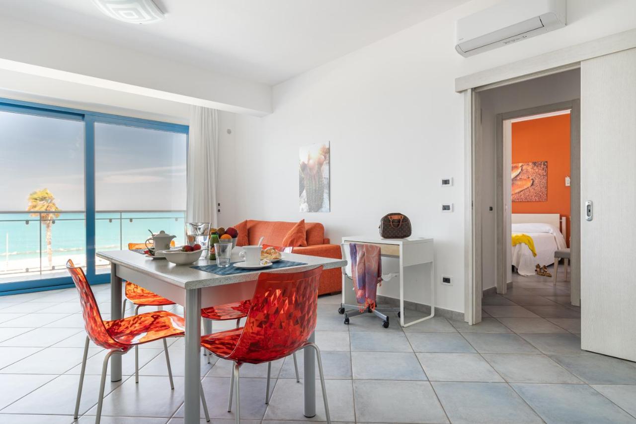 Terraces D'Orlando - Family Apartments With Sea View And Pool Capo d'Orlando Exterior photo