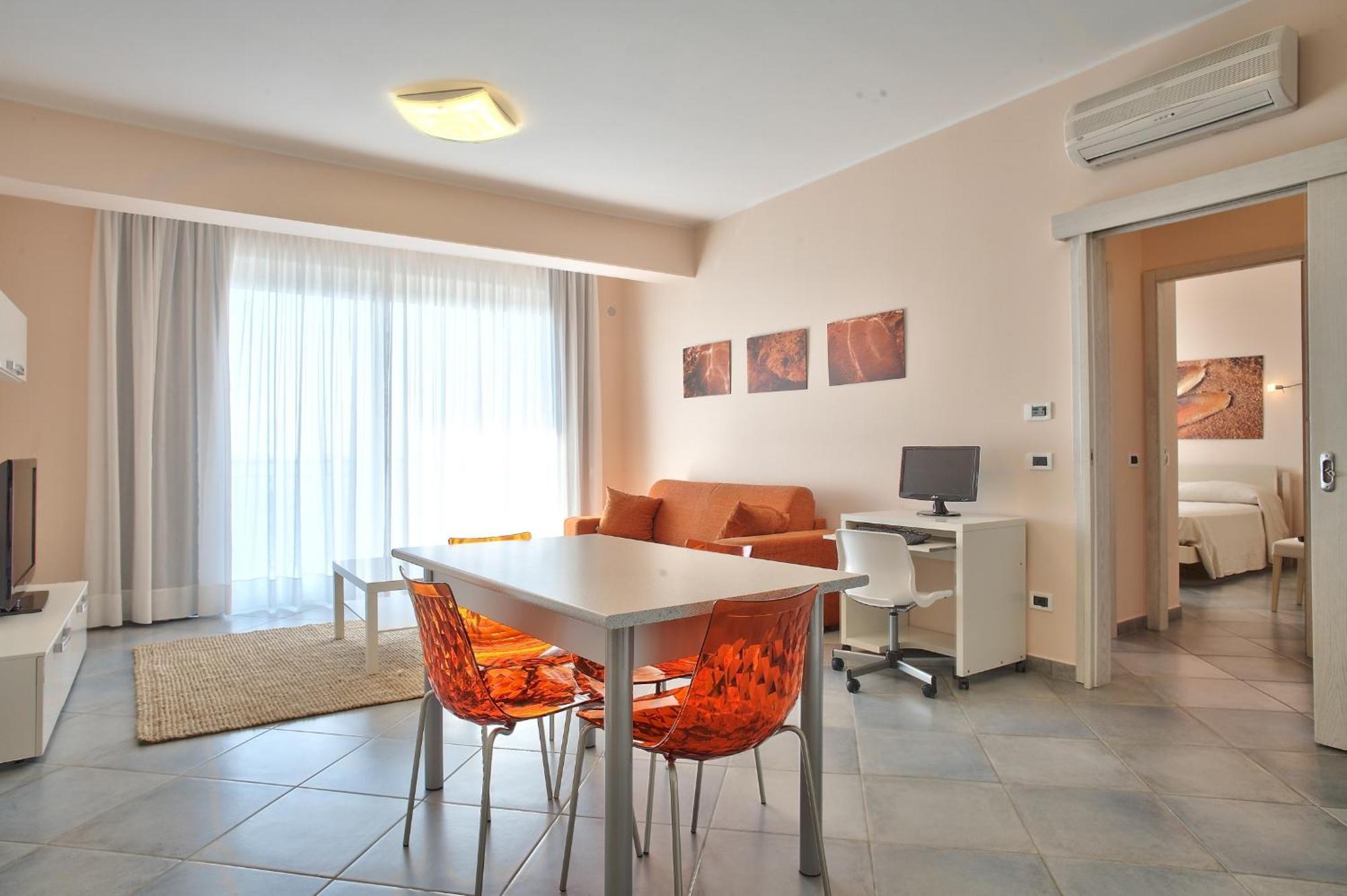 Terraces D'Orlando - Family Apartments With Sea View And Pool Capo d'Orlando Room photo