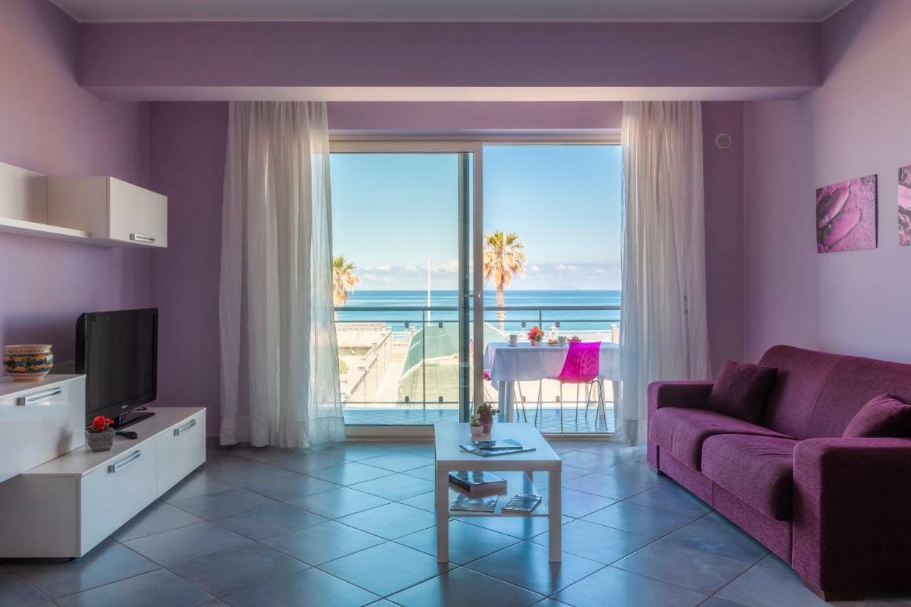 Terraces D'Orlando - Family Apartments With Sea View And Pool Capo d'Orlando Exterior photo
